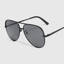 Noir Gris